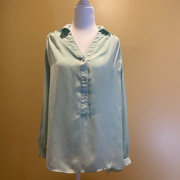 Misoka soft blouse - Picture 1 of 5